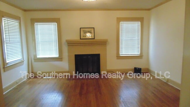 Photo - 1102 Dodson St