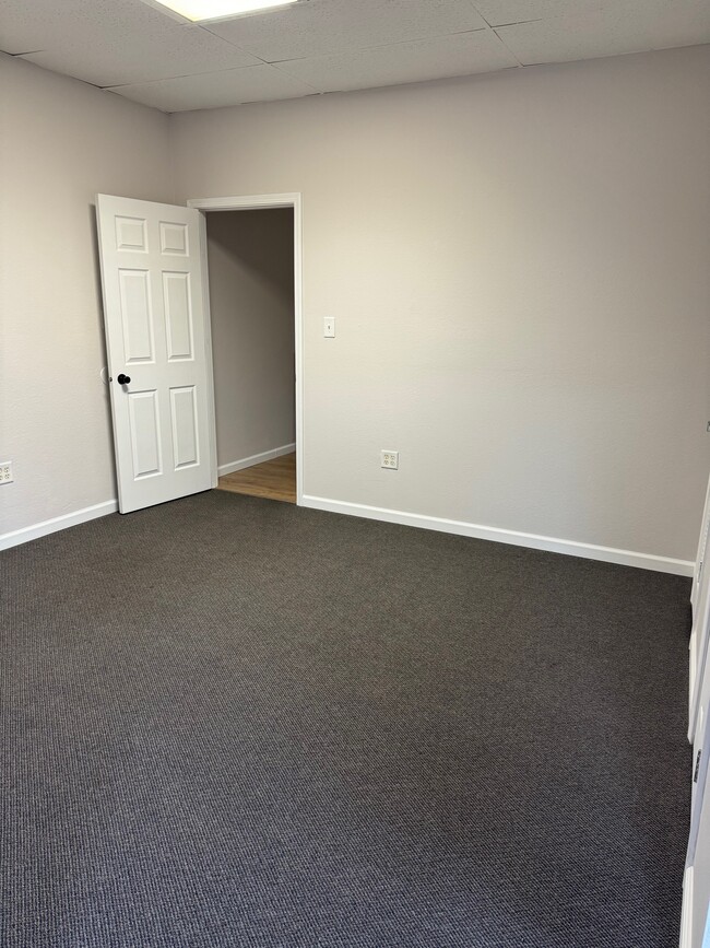 Photo - 104 N Water St Unit 3