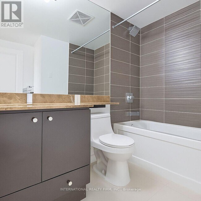 Photo - 50 Absolute Ave Unité 1206