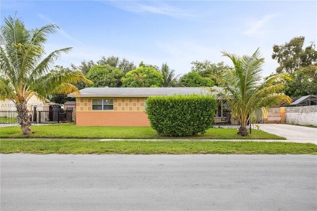 Photo - 18930 NW 14th Ave