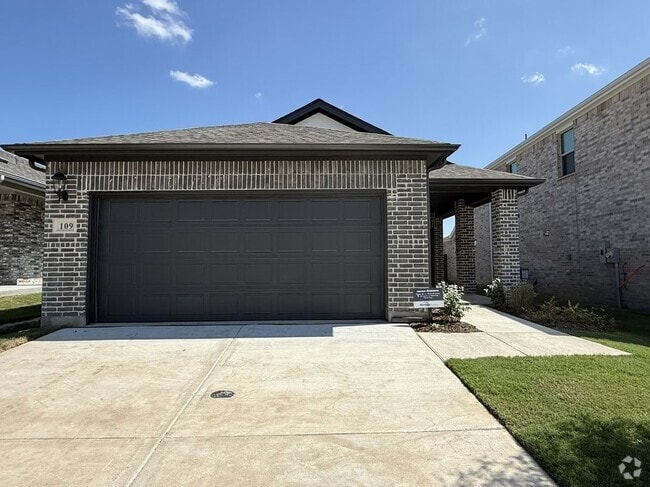 Building Photo - 109 Greenbriar Dr Rental