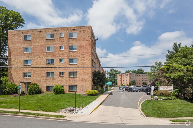 Photo - Columbia Knoll