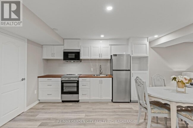 Photo - 55 Kline Crescent