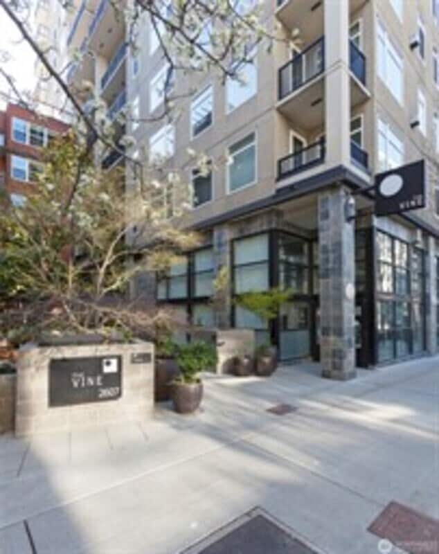 Building Photo - 2607 Western Ave Unit 1003 Rental