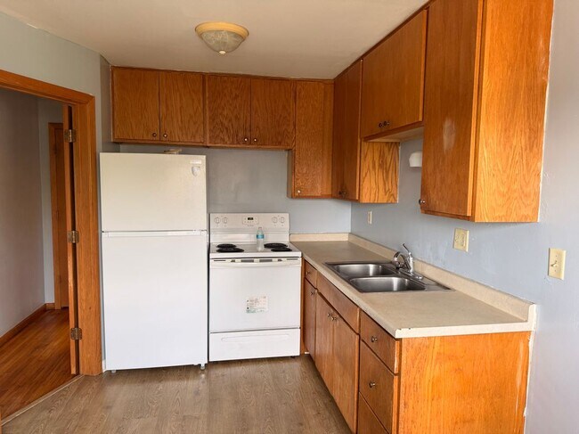 Photo - 165 W Wheelock Pkwy Unit #202