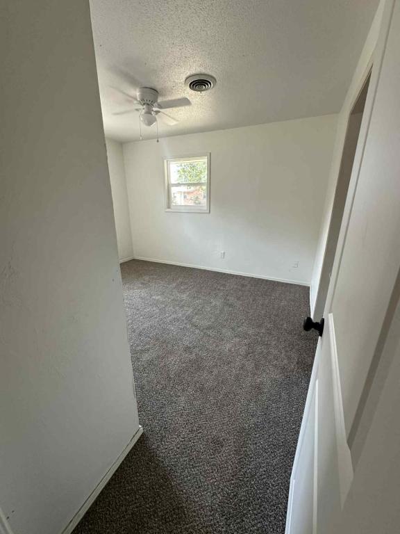 Photo - 1710 Parklane Dr