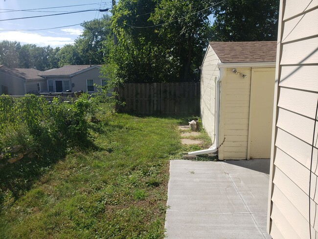 Photo - 2/1 Newly remodeled
