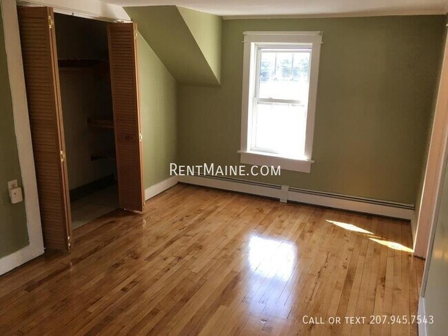 Photo - 10 Otis St Unit 2