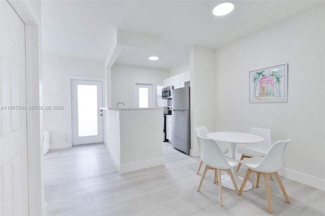 Photo - 1228 Pennsylvania Ave Unit 7