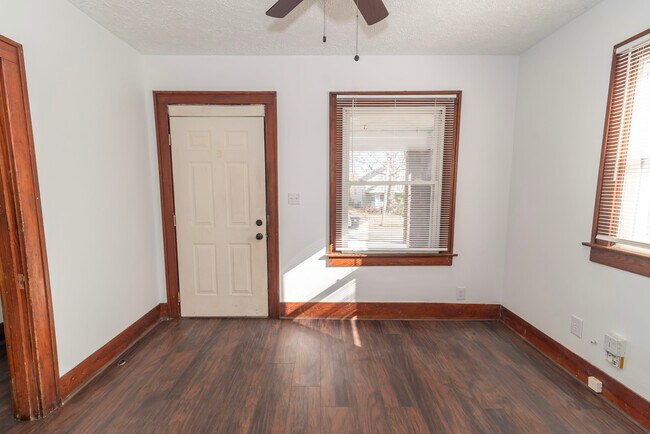 Photo - 108 Mohawk Ave Townhome
