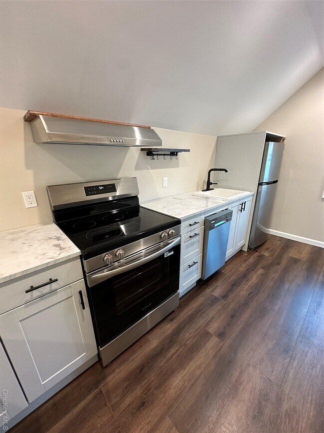 Photo - 3071 Lowell Ave