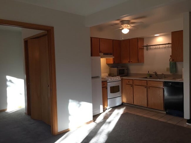 Photo - 2711 Mapleton Ave Unidad 8