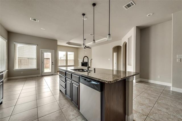 Photo - 533 Alice Ln