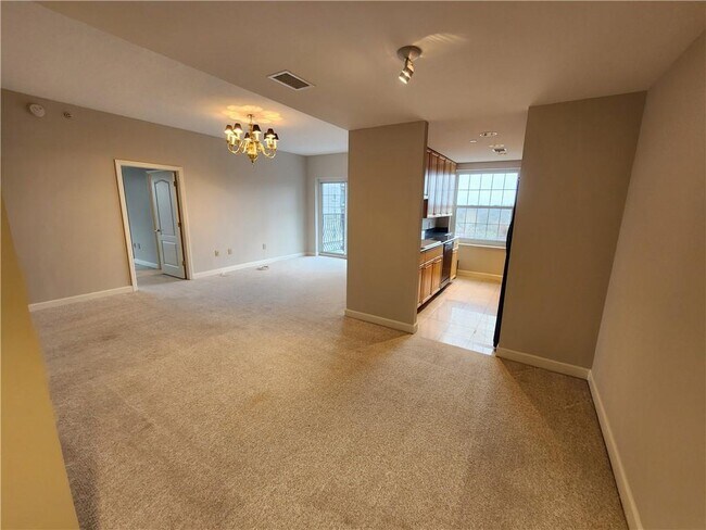 Photo - 195 14th St NE Unit 1008