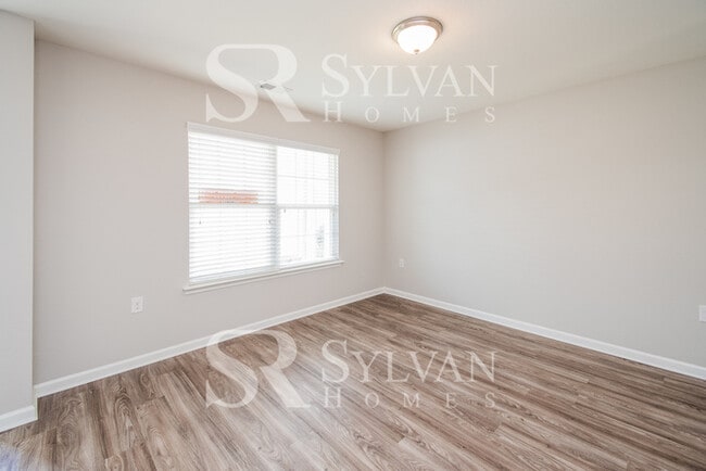 Photo - A must see 4-bedroom, 2.5 bath home in Oak Pointe.