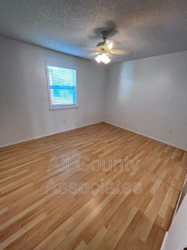 Photo - 6431 Drexel Dr Unit 8
