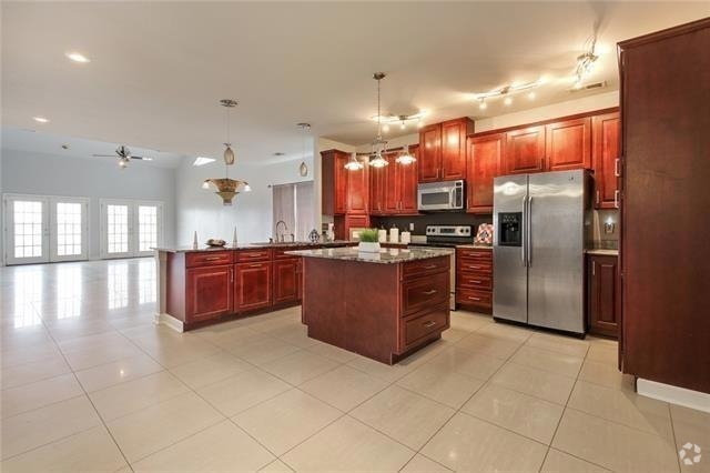 Building Photo - 1057 Marina Dr Rental