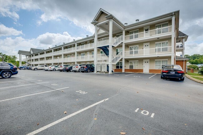 Photo - 2008 Millenium Pl Unit 109
