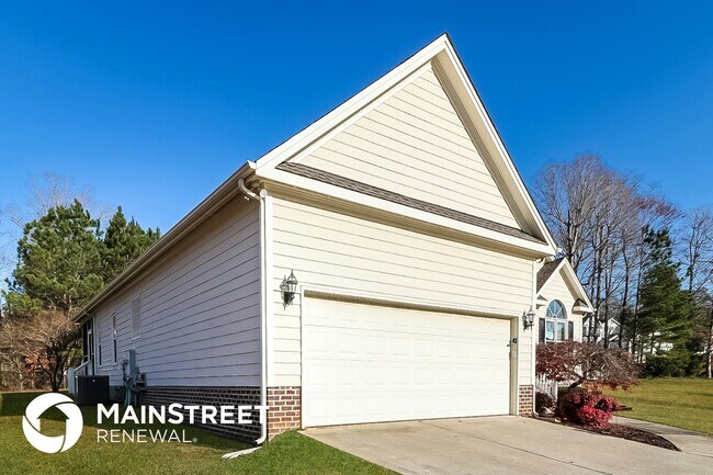 Photo - 140 Susan Dr