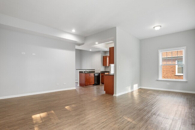 Photo - 7722 N Ashland Ave Unit H2