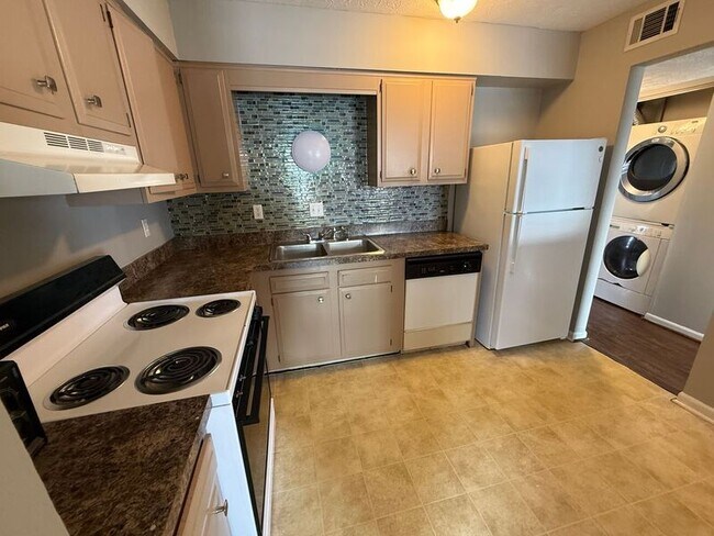 Photo - 1316 Roosevelt Ave