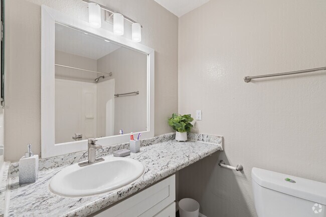 2BR, 2BA - 1,200SF - Primary Bathroom