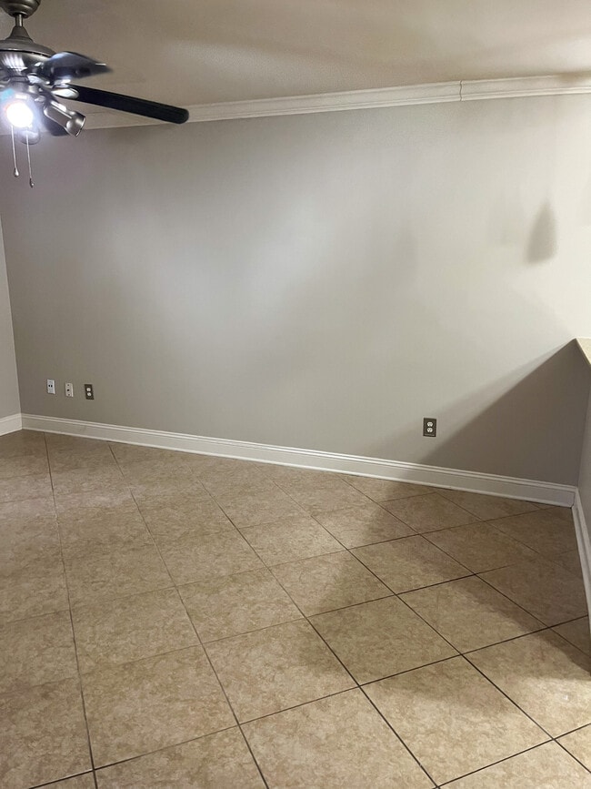 Photo - 3604 Pakenham Dr Unit 3606