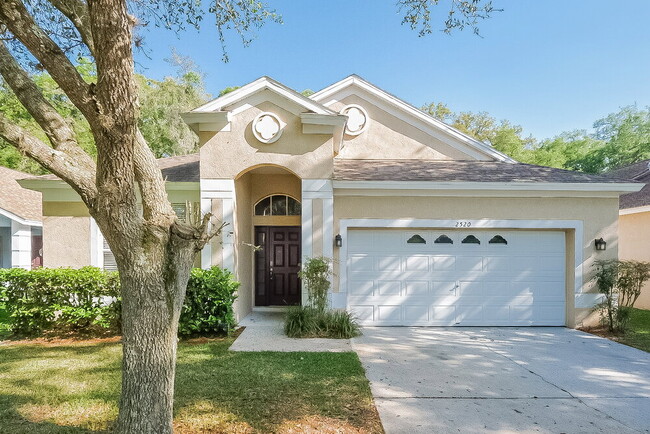 Building Photo - 2520 Deer Forest Dr
