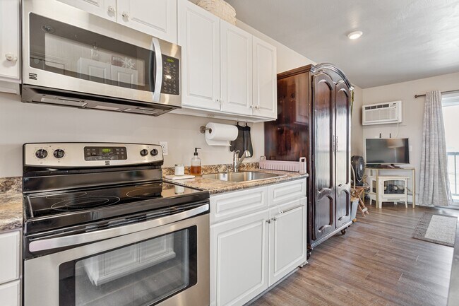 Photo - 20 Brown Ave Unit 56