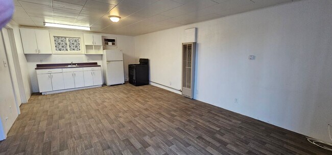 Photo - Apartment in Maricopa, CA Unit 301 1/2 Mary St - A