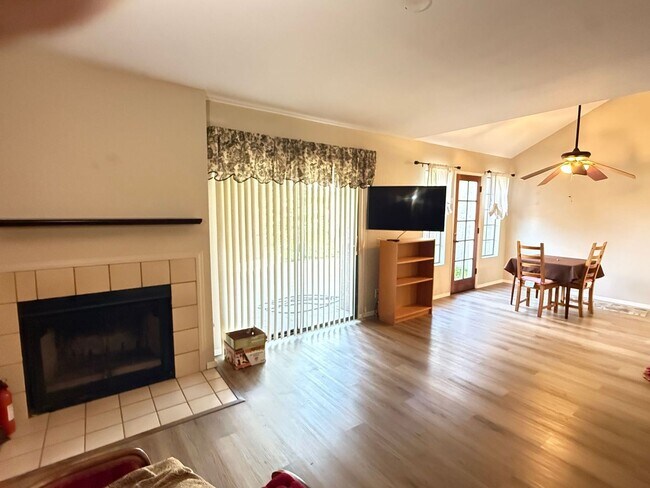 Photo - 3 Bedroom Condo available in Arroyo Grande