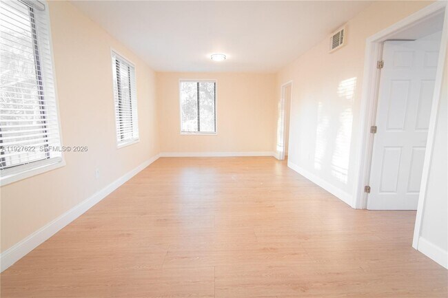 Photo - 2575 SW 59th Ave Unit 3
