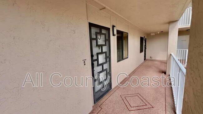 Photo - 6121 Pointe Regal Cir Unit 209