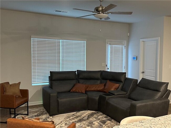 Photo - 116 Belldown Ct