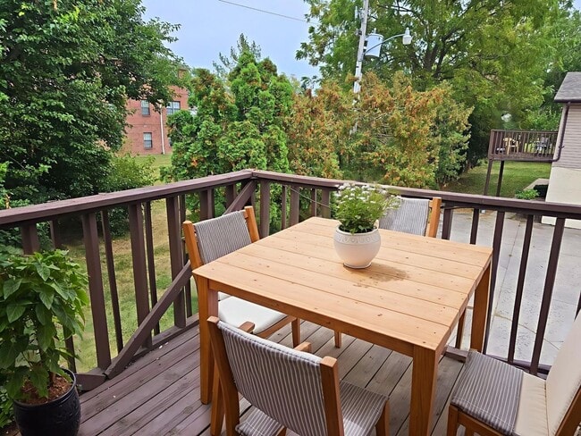 Photo - 3906 N Franklin St