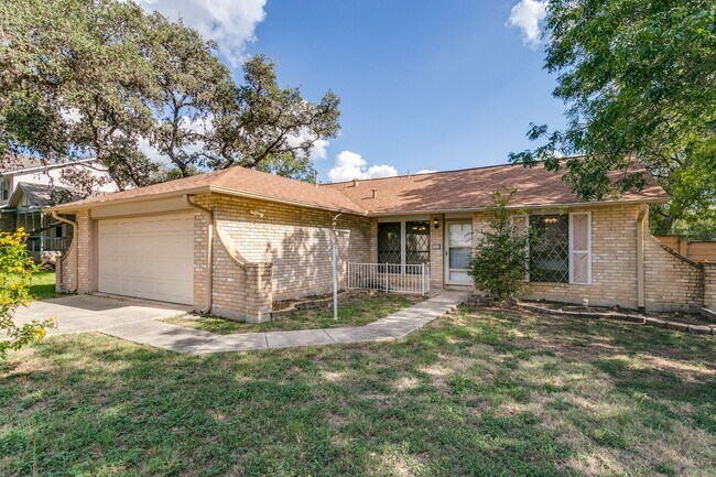 Photo - Charming 3-bedroom, 2 bath home in desirab...
