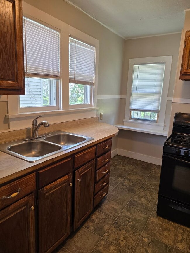 Photo - 2-Bedroom, 1-Bathroom Home with Basement – $1,050/Month - Accepting Section 8
