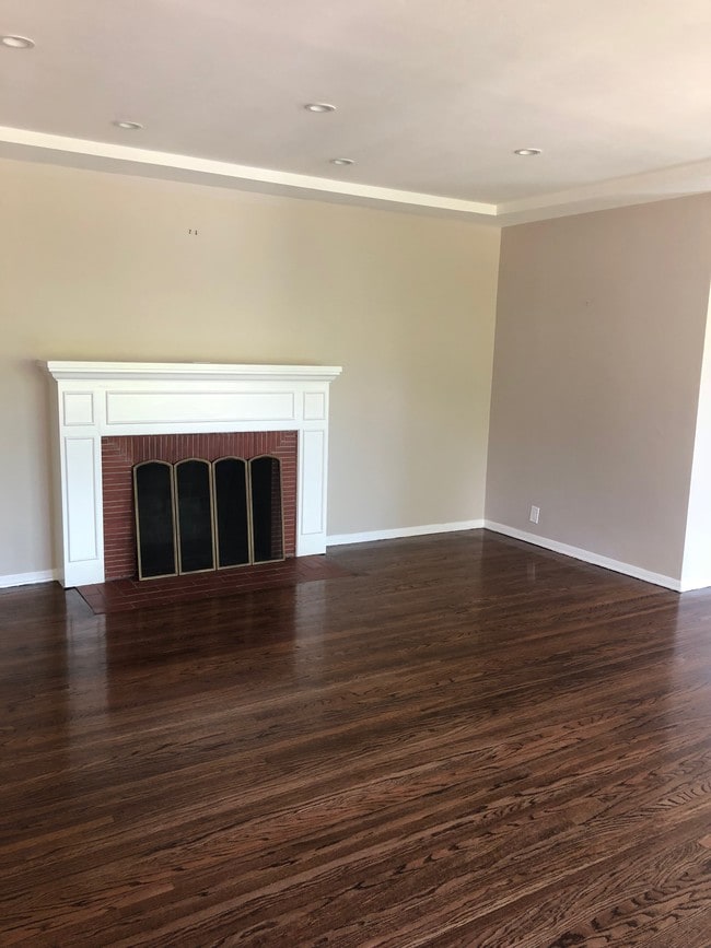 Photo - 2315 24th St