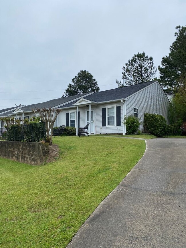 Building Photo - Coming Soon in Hidden Lake Townhomes!