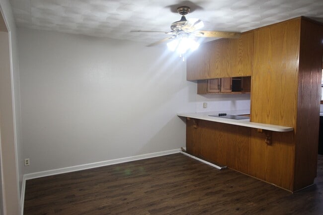 Photo - 1424 E Houston St Unit 1424 SERIES 36