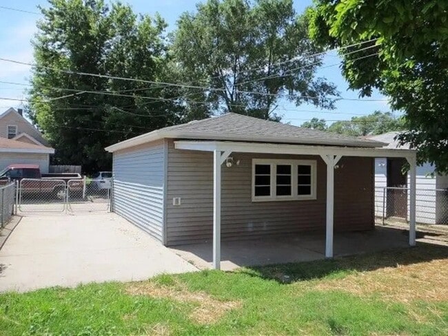 Photo - 117 Englewood Ave