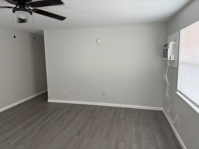 Photo - 2440 25th St N Unidad Apt. A