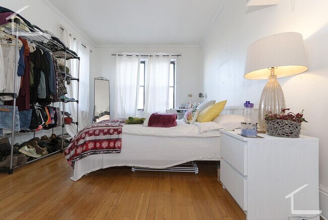 Amazing four bedroom unit! - Amazing four bedroom unit! Condo
