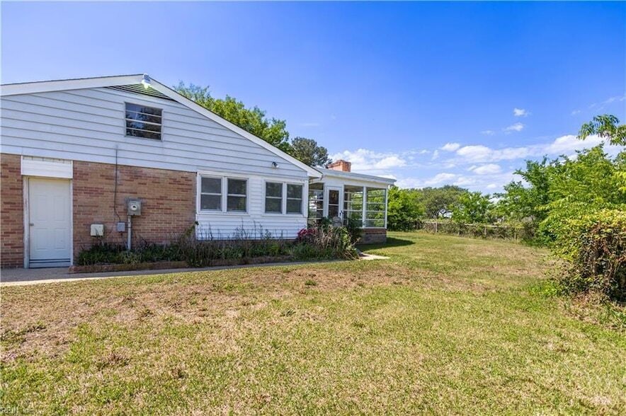 Photo - 414 Shoreline Dr