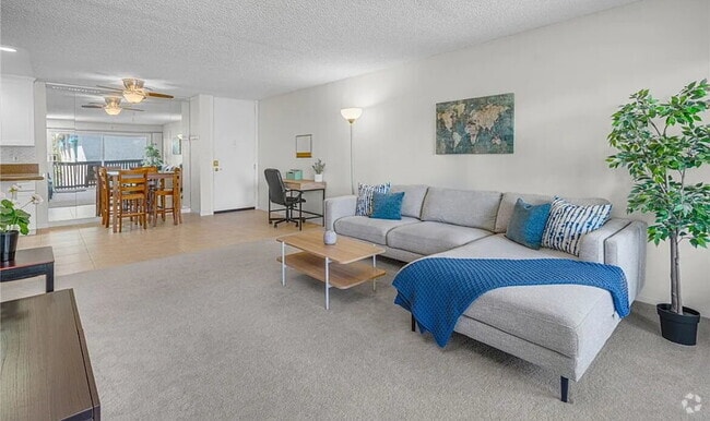 Building Photo - Stoneybrook Villas - 1 bedroom, 1 bathroom... Rental