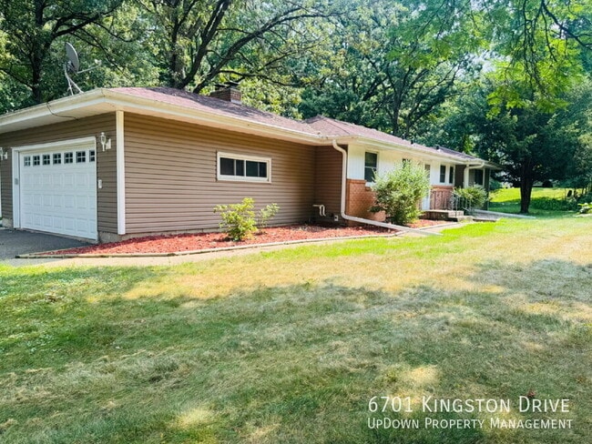 Photo - 6701 Kingston Dr