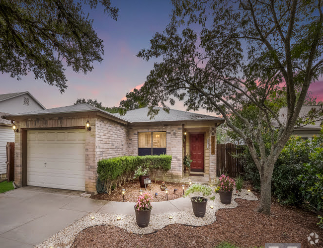 Building Photo - 13023 Chimney Oak Dr Rental