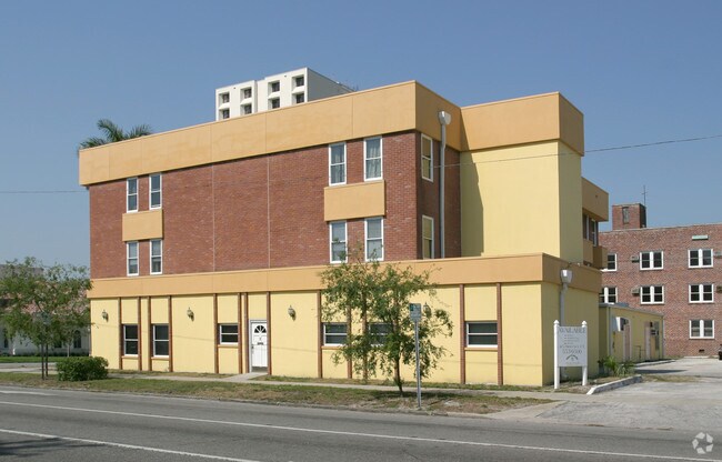 Photo - 4th Street Flats