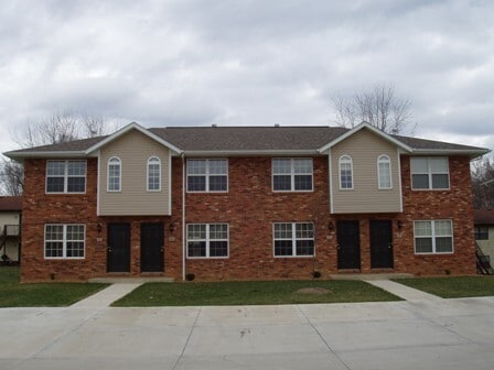 Photo - 16 Peartree Ln Townhome