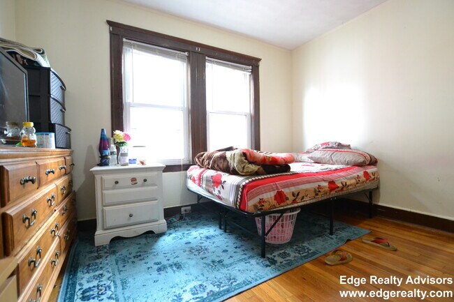 Photo - 88 Beechcroft St Unit 2